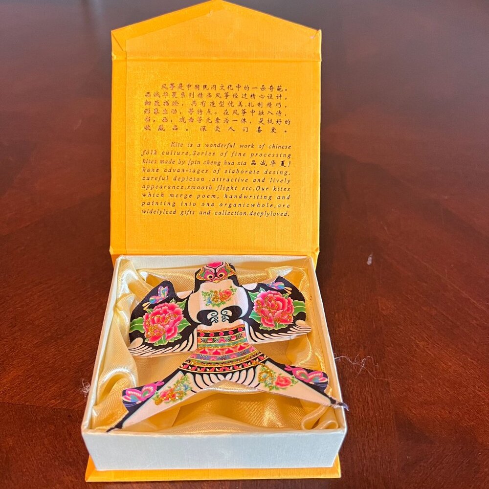 Kite Art Work‎ Hand-painted Chinese Folk Art Mini Kite in Box